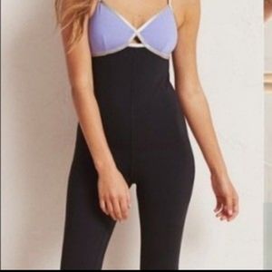 Aerie jumpsuit leggings same as above picture but in BLACK color. NEW xs size